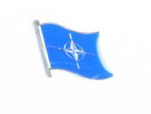 NATO Flaggenpin